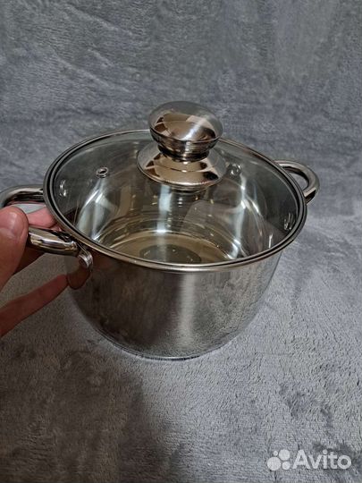 Кастрюля новая