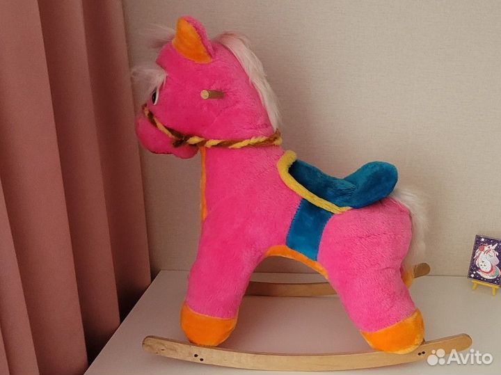 Лошадь каталка