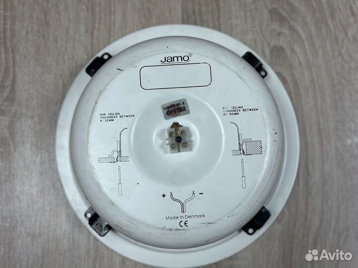 Всепогодная встраиваемая колонка Jamo Outdoor