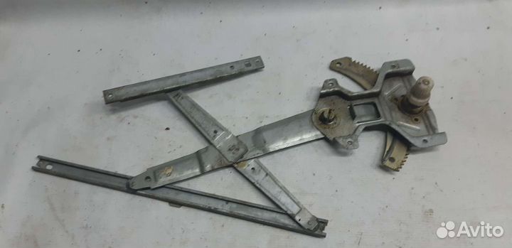 Стеклоподьемник правый передний Chery Sweet