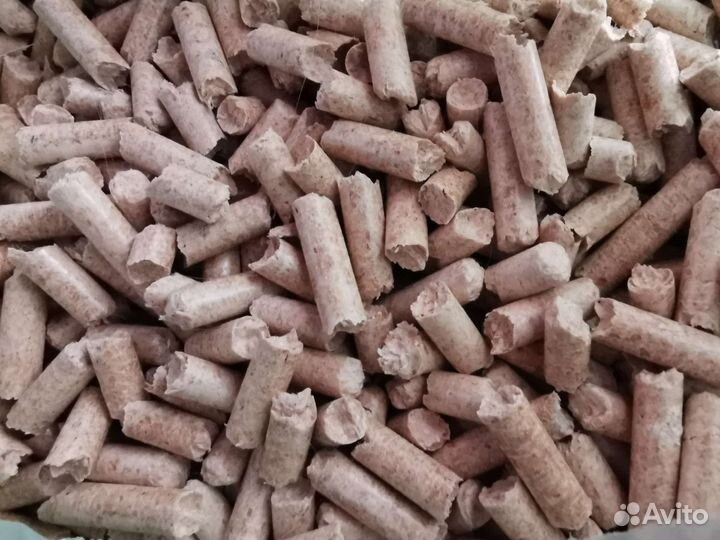 Древесный наполнитель для кошачьего туалета