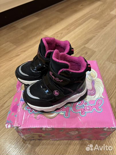 Ботинки демисезонные для девочки 22 размер