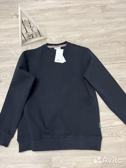 Свитшот lacoste