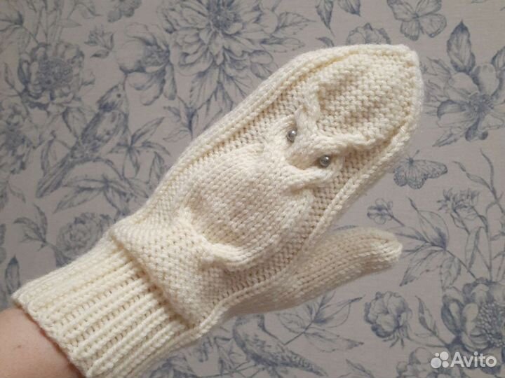 Новые варежки ручной работы