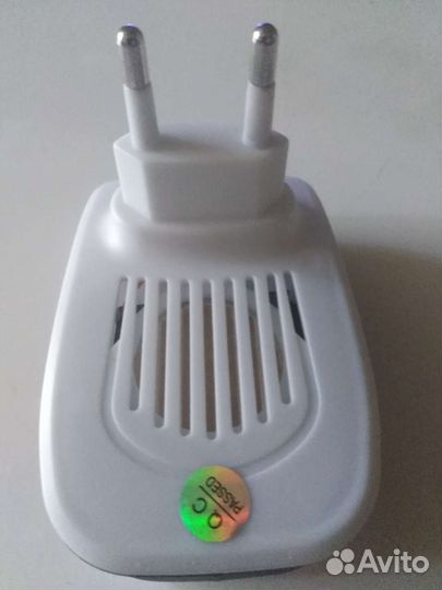 Ультразвуковой отпугиватель грызунов и насекомых