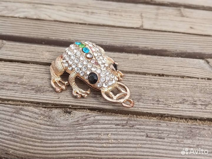 Брелок лягушка