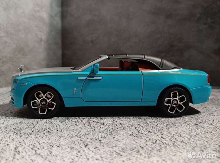 Модель Rolls-Royce Dawn с Зонтами Металлическая