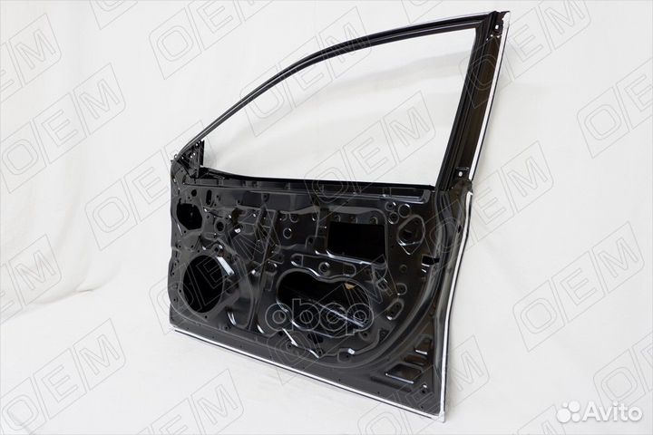 Дверь передняя правая Toyota Camry 8 XV70