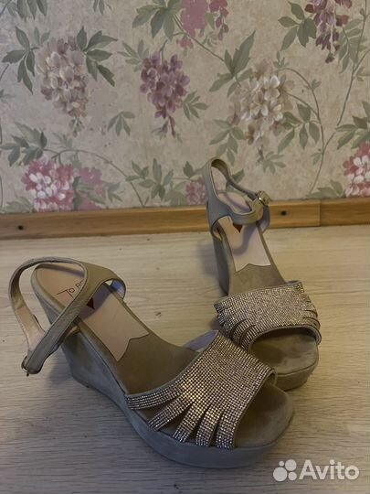 Туфли женские