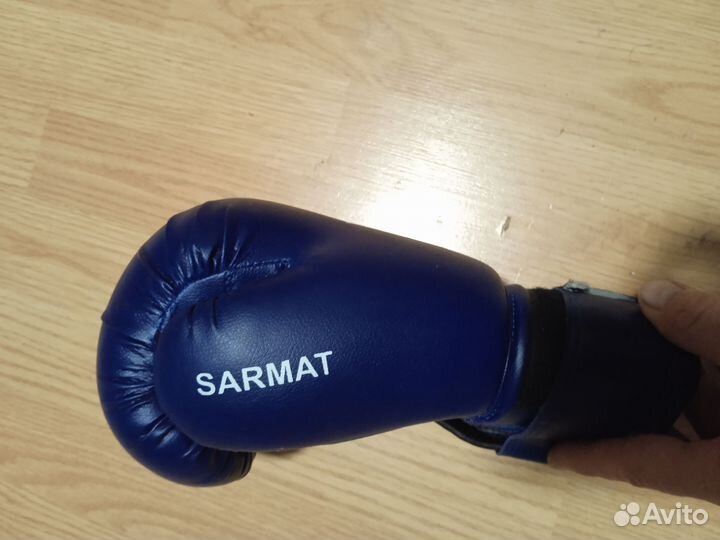 Боксерские перчатки детские 10 oz