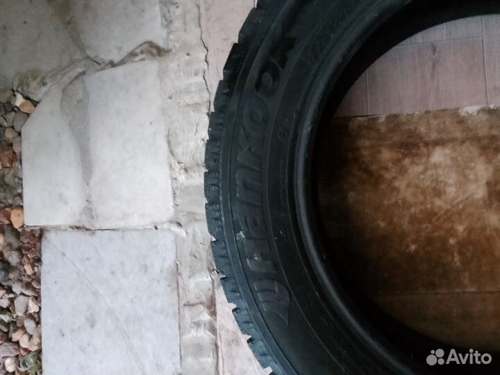 Hankook Winter I'Pike 225/60 R18