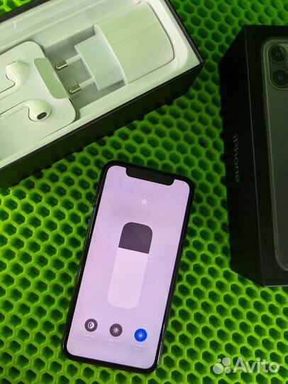 iPhone 11 pro 256gb green