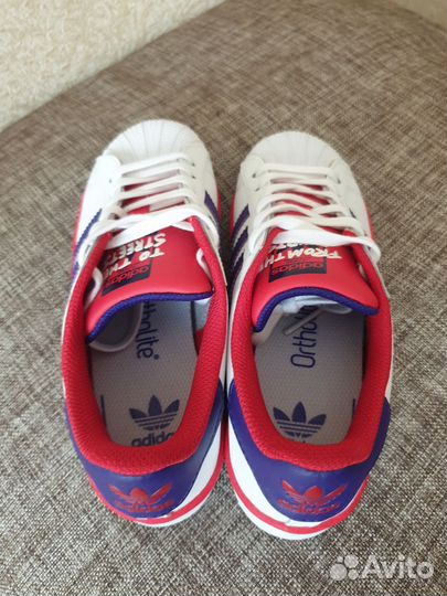 Кроссовки adidas р32