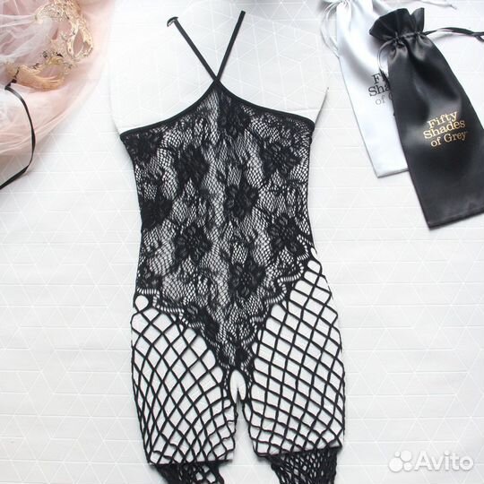 Км Сексуальные комбинезоны