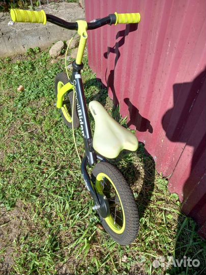 Детский беговел