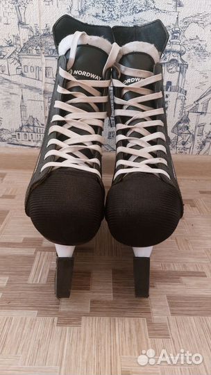 Коньки мужские 44 размер