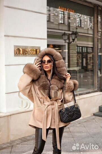 Пальто с мехом