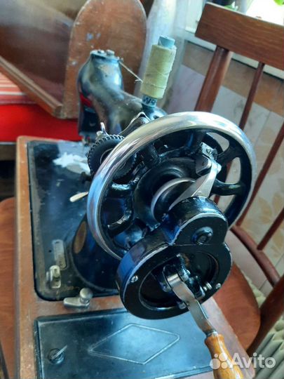 Швейная машинка