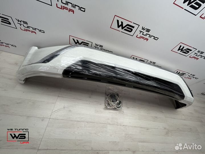 Передняя губа Toyota Land Cruiser 200