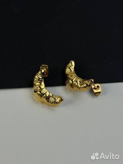 Серьги круассанчик