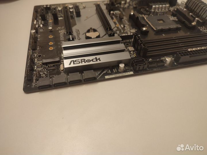 Материнская плата ASRock B450 Pro 4