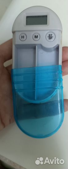 Таблетница с будильником