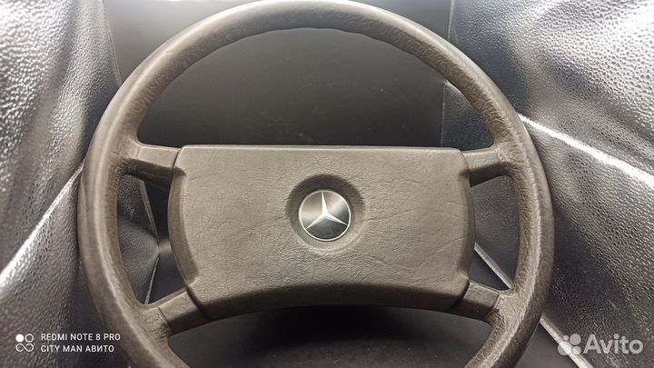 Руль Mercedes W190, W123, W124