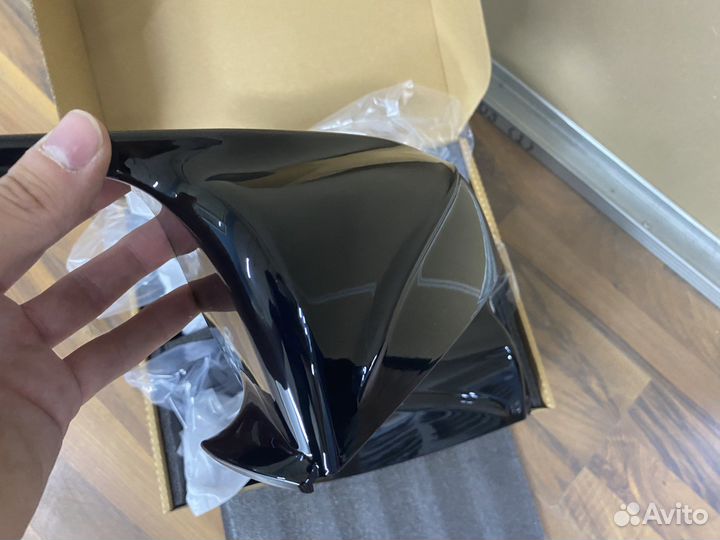 Крышки зеркал на BMW E60 глянец