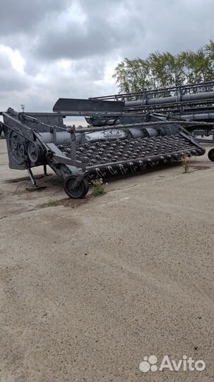 Комбайн Ростсельмаш Acros 530, 2009