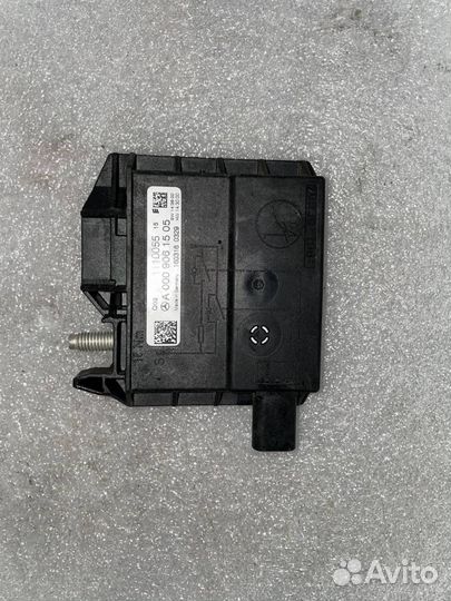 Клемма аккумулятора плюс Mercedes-Benz E-Класс