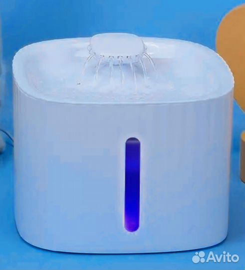 Фонтан поилка для кошек