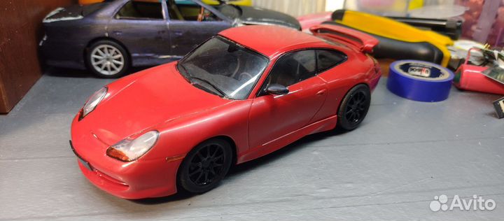 Машинка сборная 1/24