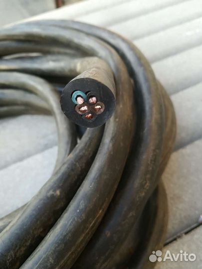 Кабель