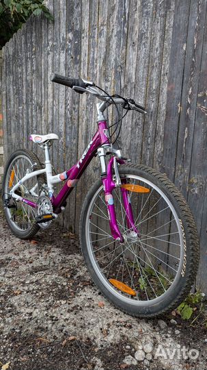 Подростковый велосипед Trek MT 220 24 колёса
