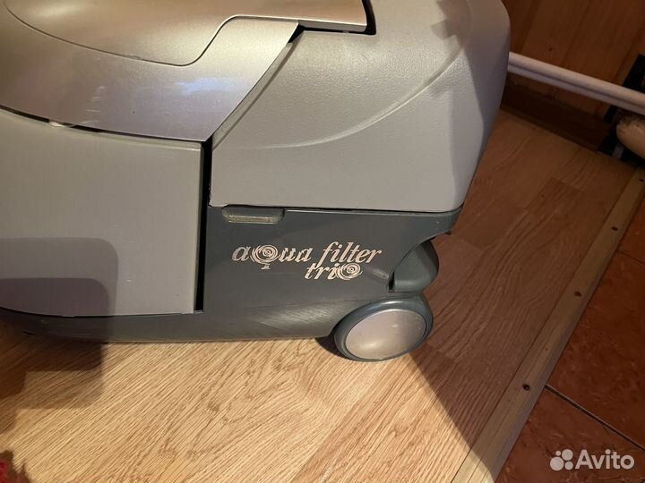 Моющий пылесос Zelmer Profi 1600