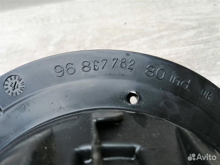 Динамик передний Пежо 308 307 406 407 Ситроен С4