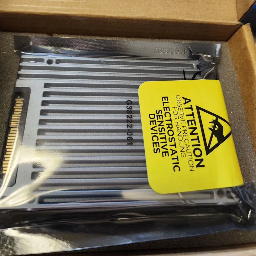 [P3700] Intel 1.6 U2 P3700