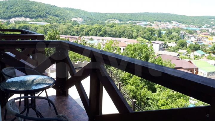 Комната 36 м², 1/2 эт.