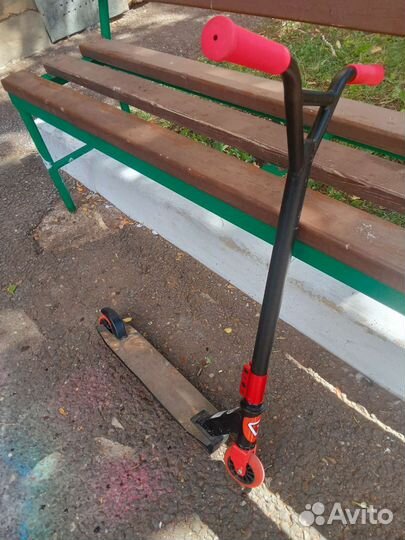 Трюковой самокат