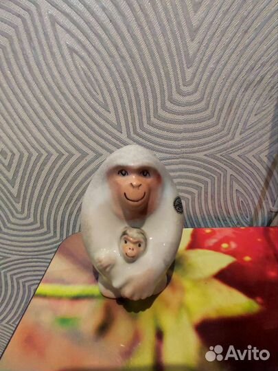 Статуэтка Обезьяна с детенышем Вербилки,ссср