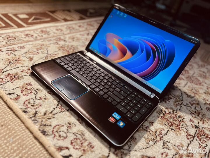 Мощный Ноутбук Hp core i7-8поток/6гб/6700m