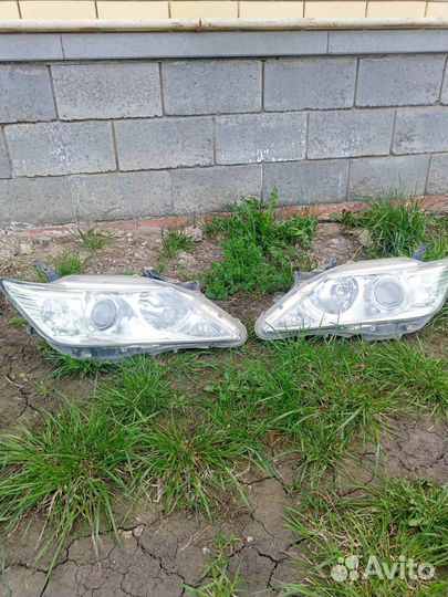 Фары на toyota camry 50