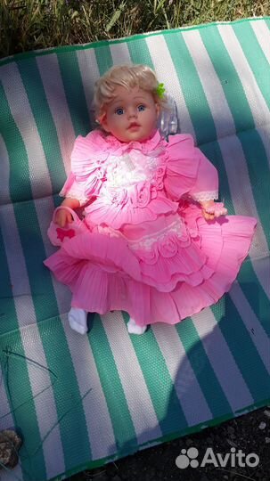 Большая мягкая кукла