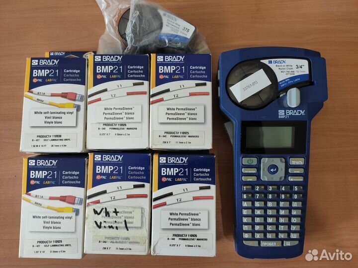 Принтер этикеток brady BMP21 с картриджами