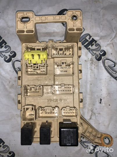 Блок предохранителей Lexus RX300