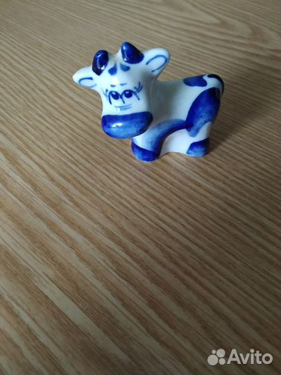 Фарфоровые статуэтки фигурки