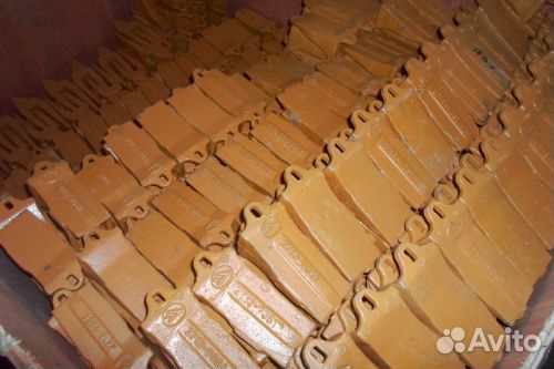 Замок коронки ковша Hyundai R290-9 (19*118)