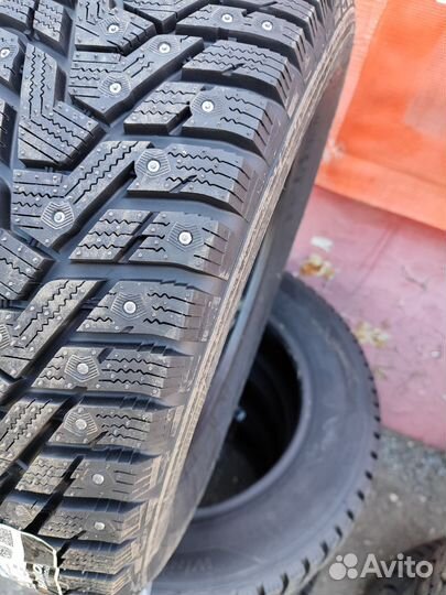 Hankook Winter I'Pike RS2 W429 195/65 R15