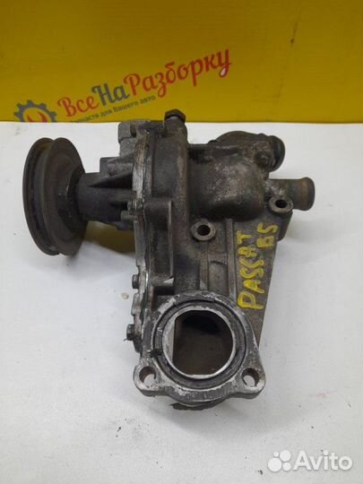 Помпа водяной насос Volkswagen Passat B5 универсал