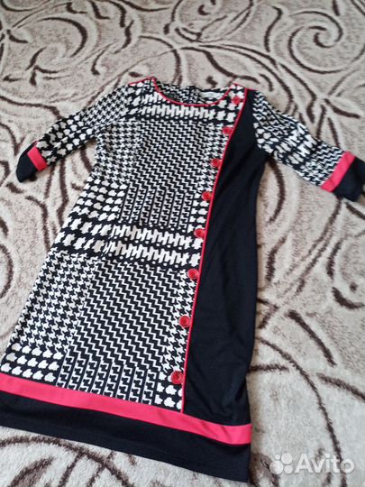 Платье женское